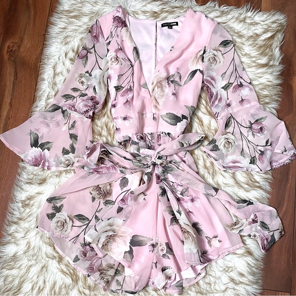 Fashion Nova Stay Beautiful romper - Picture 5 of 11